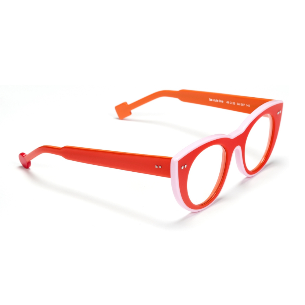 SABINE BE be cute line 307 side