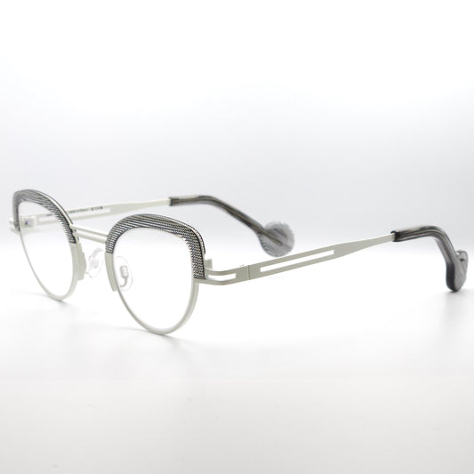 Theo Eyewear Lipstick 385