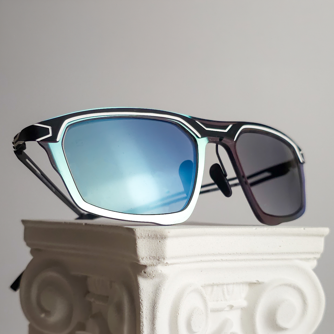 Fusion l Parasite Astro 1 Luxury Reglazing & Bespoke Lens Design