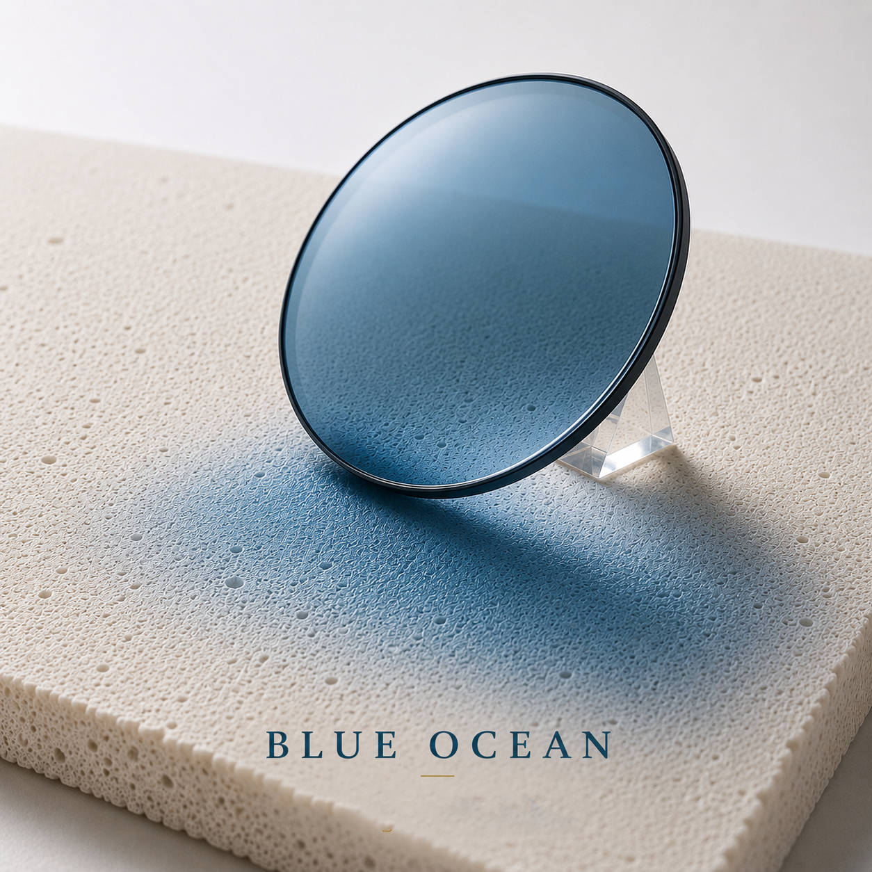 Bespoke Marma Dinamica Blue Ocean photochromic lens by Lens Art for luxury prescription reglazing and custom lens design.