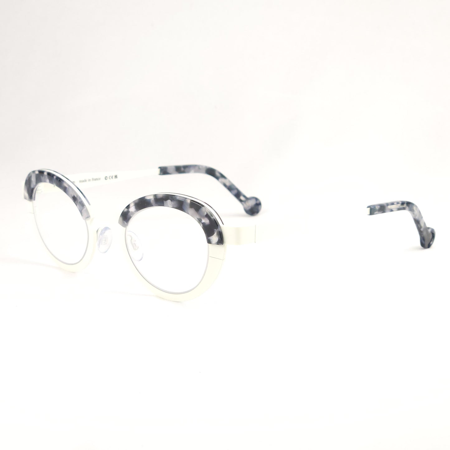 Theo Eyewear Burner 12