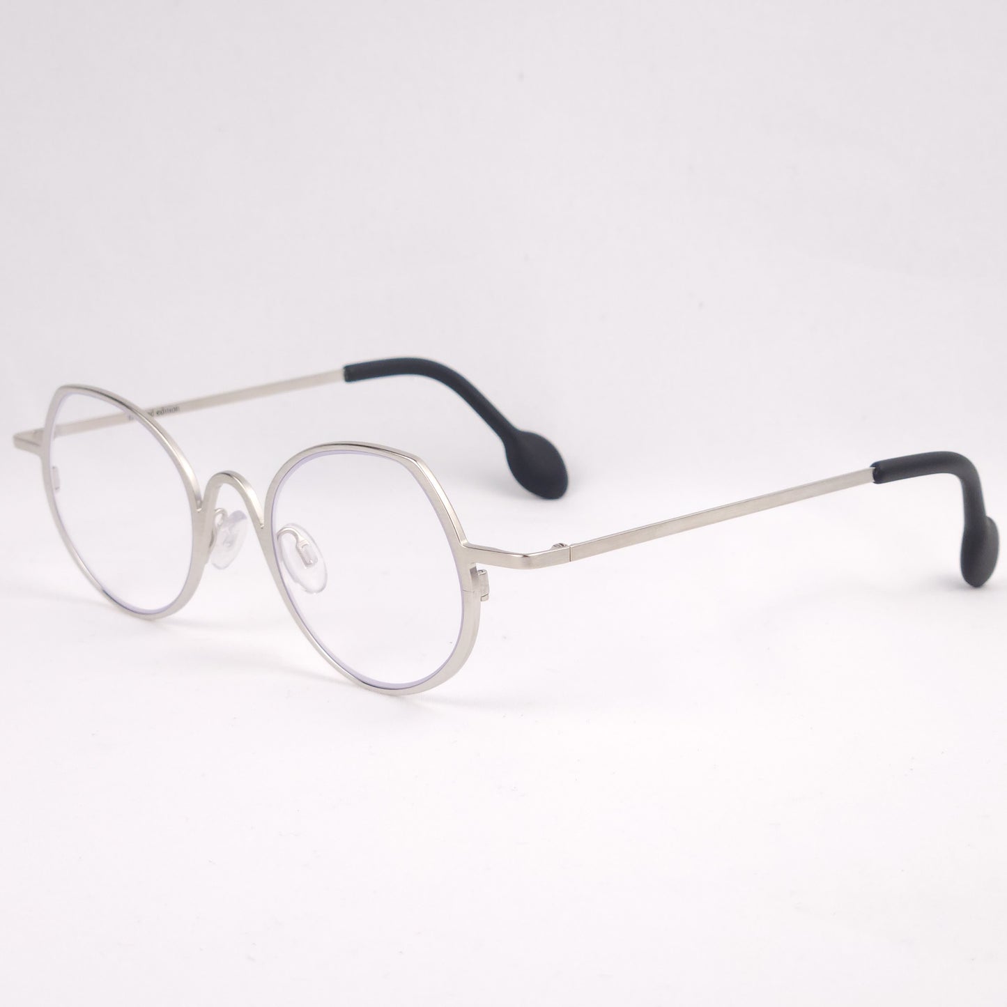 Theo Constantia 904 Paladium Limited Edition