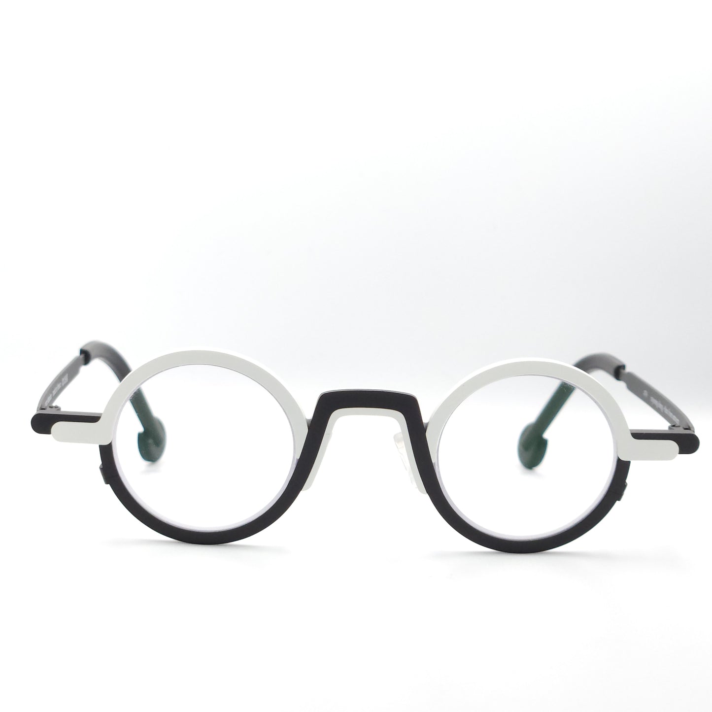 Theo Eyewear myeong-dong 479