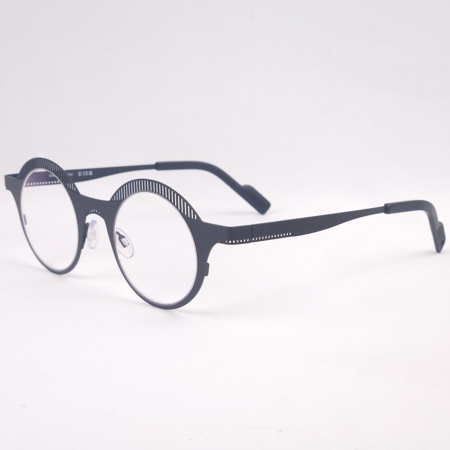 Theo Eyewear Pen 5